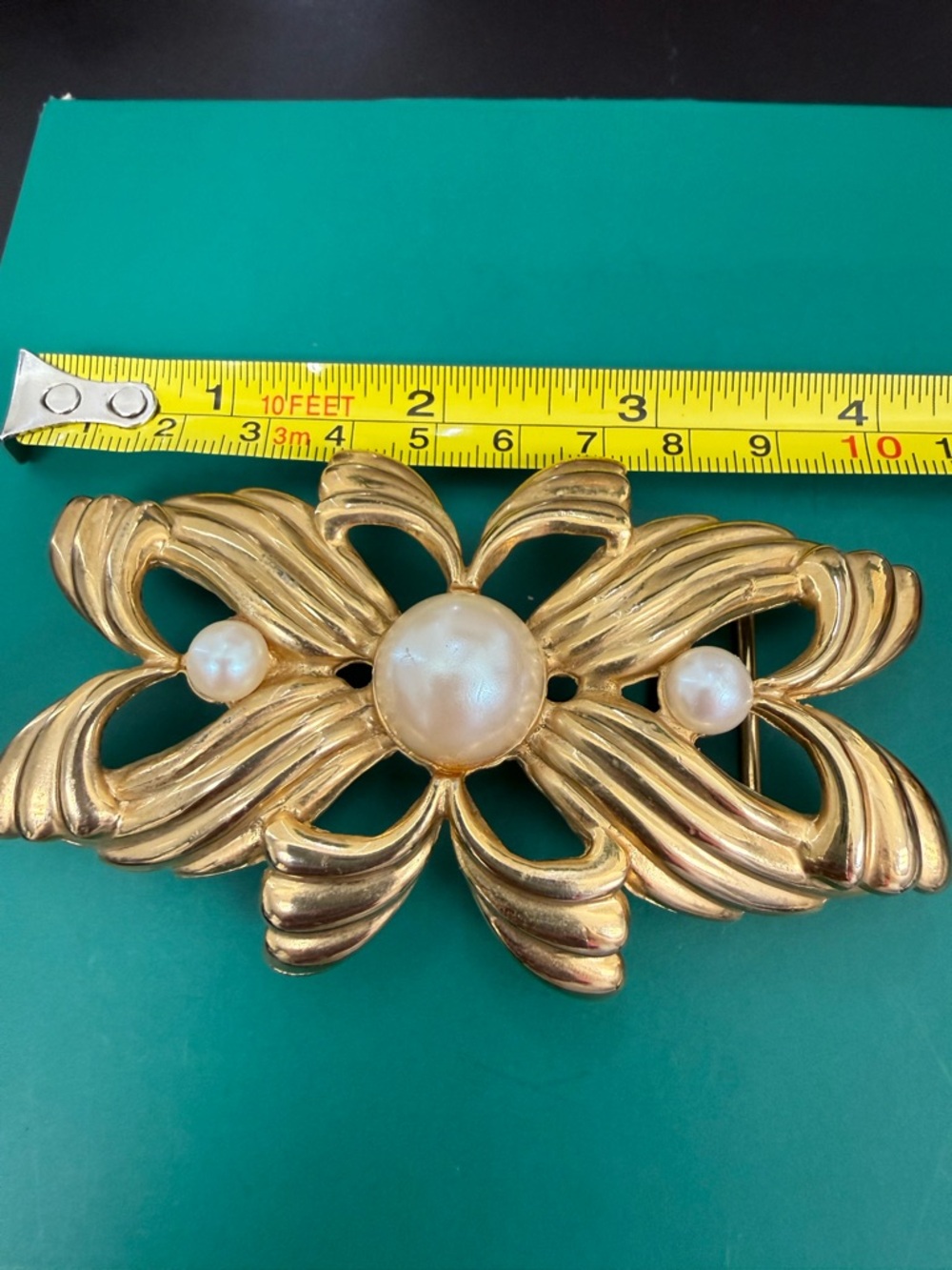 Vintage Mimi Di N Belt Buckle Gold Tone with Pearls Rare Signed 1987 - Picture 11 of 11